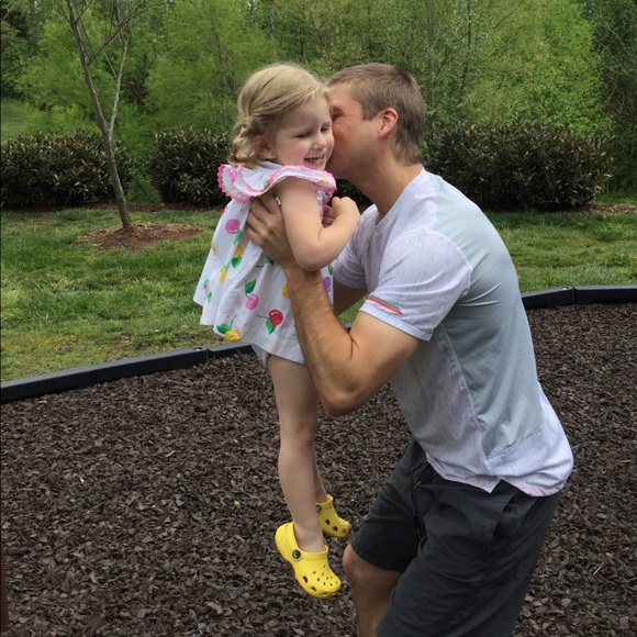 Welcome to OUR closet!! π±ββοΈ - Picture 5 of 8